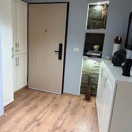 Troyes Апартаменты *